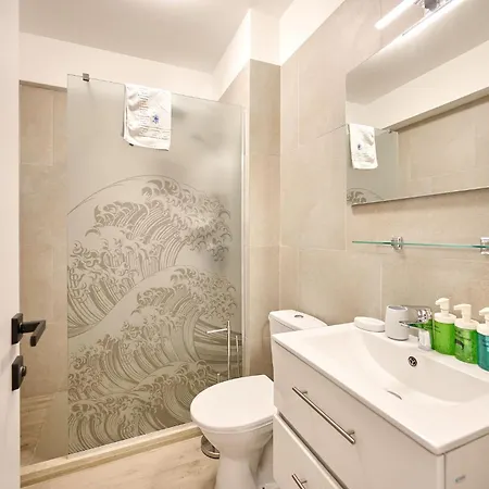 Sunset View In Infinity - Parking