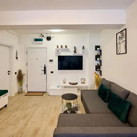 Sunset View In Infinity - Parking Mamaia