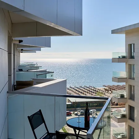 Sunset View In Infinity - Parking